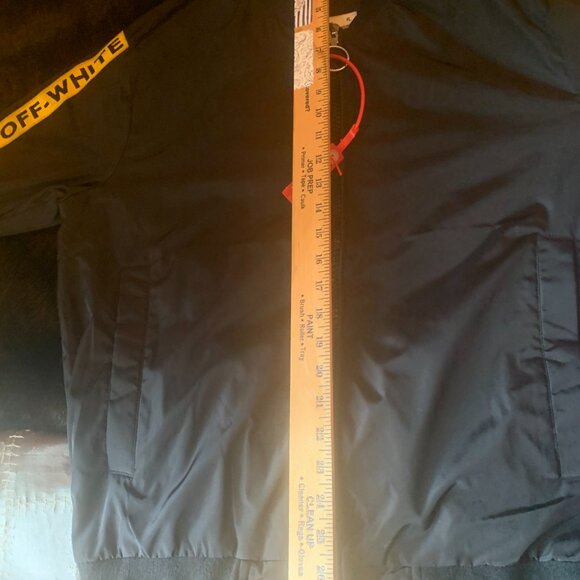 Off-White Bomber Jacket - 2019 - men XL fits like L- SAMPLE - made in Europe - - Picture 4 of 9